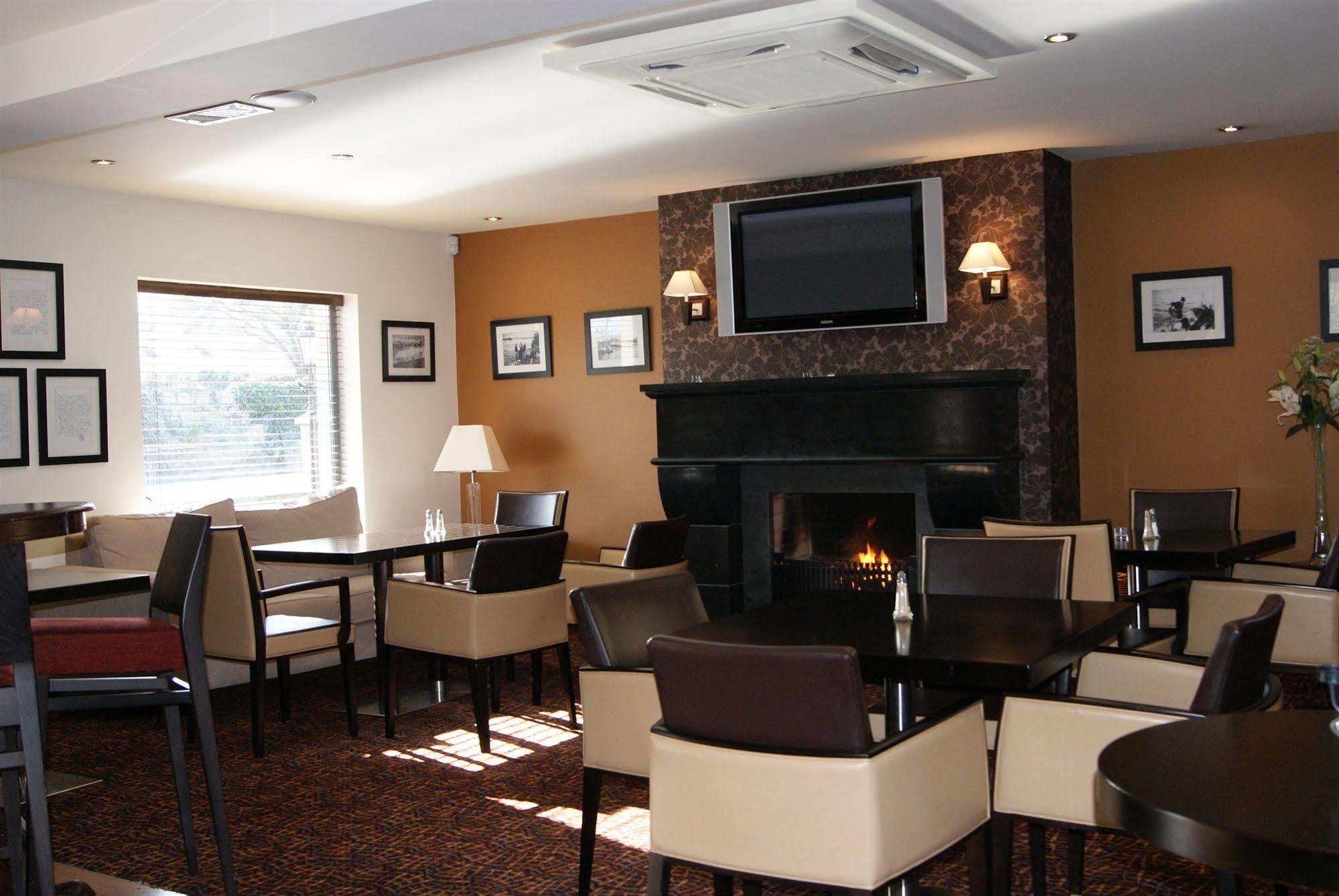 Cliffs Of Moher Hotel 리스카노 외부 사진